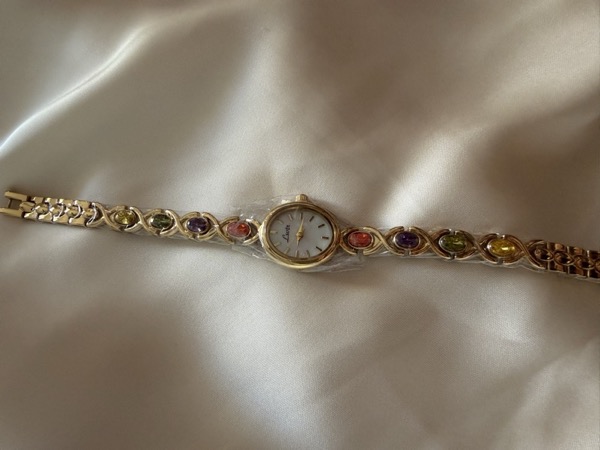 Reloj Gema Multicolor con piedras naturales
